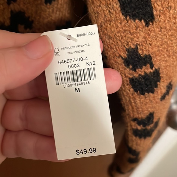 NWT Old Navy Cheetah Print Sweater - Picture 8 of 9